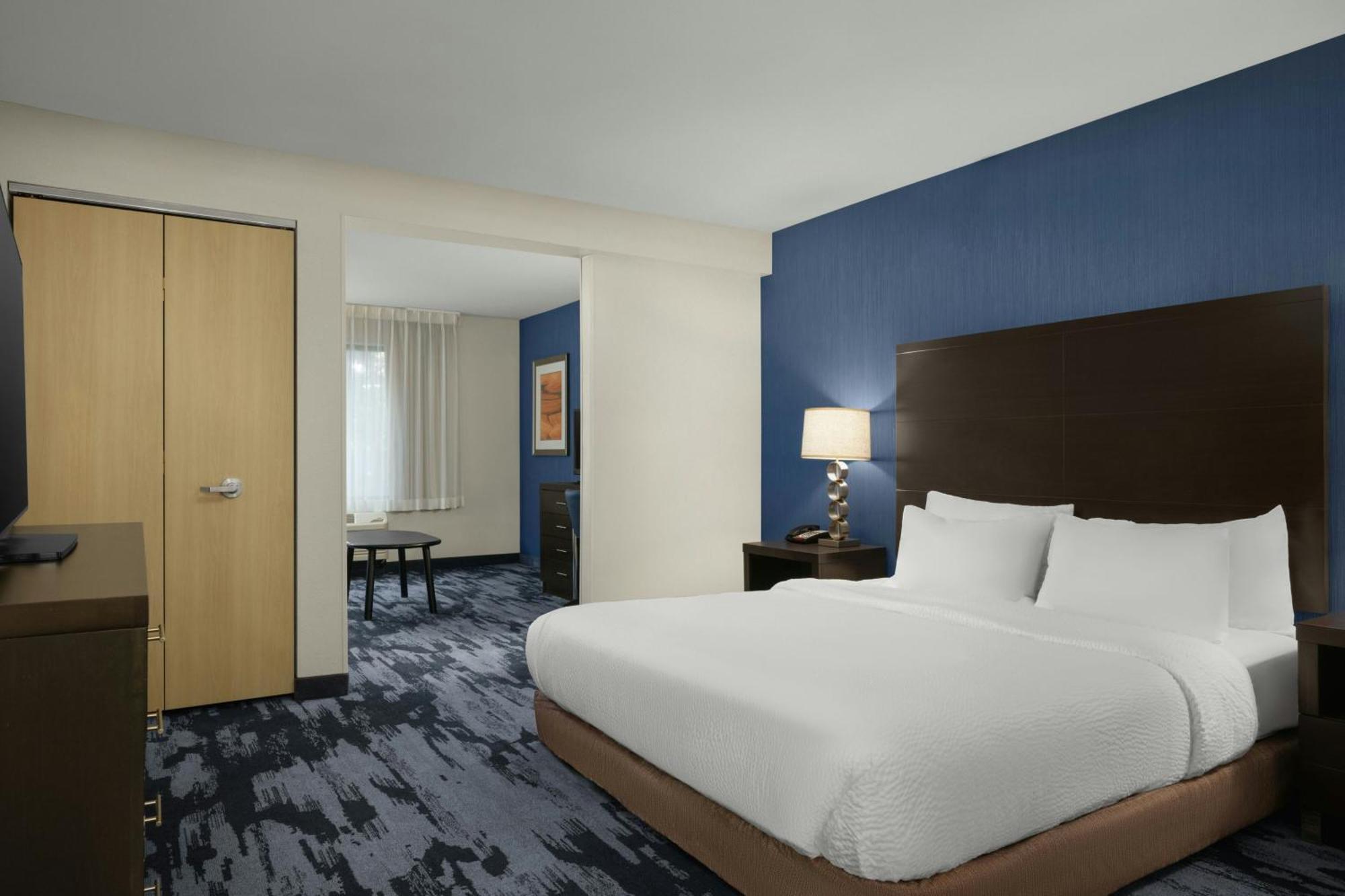 Fairfield Inn & Suites By Marriott Москов Екстер'єр фото