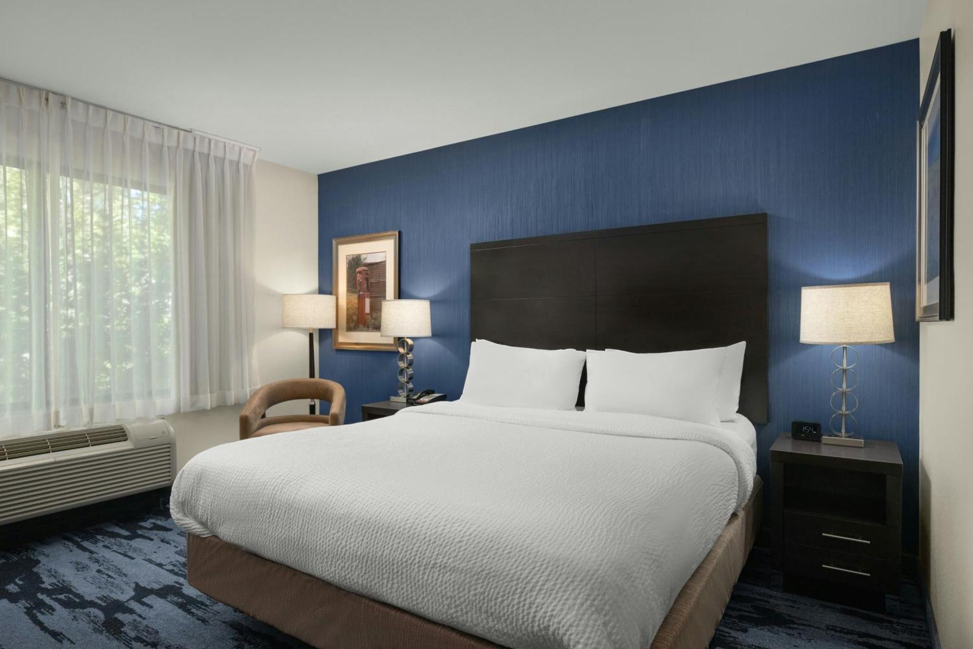 Fairfield Inn & Suites By Marriott Москов Екстер'єр фото